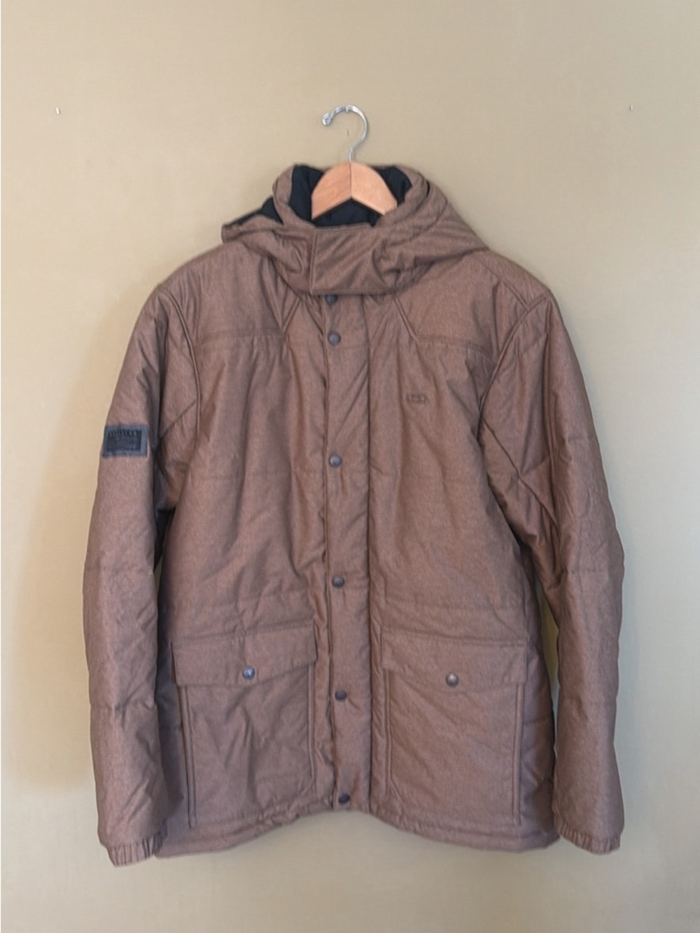 Oakley Men's Hooded Puffer Jacket in Brown